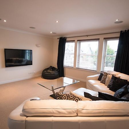 Crown Luxury Serviced Apartment อินเวอร์เนส ภายนอก รูปภาพ